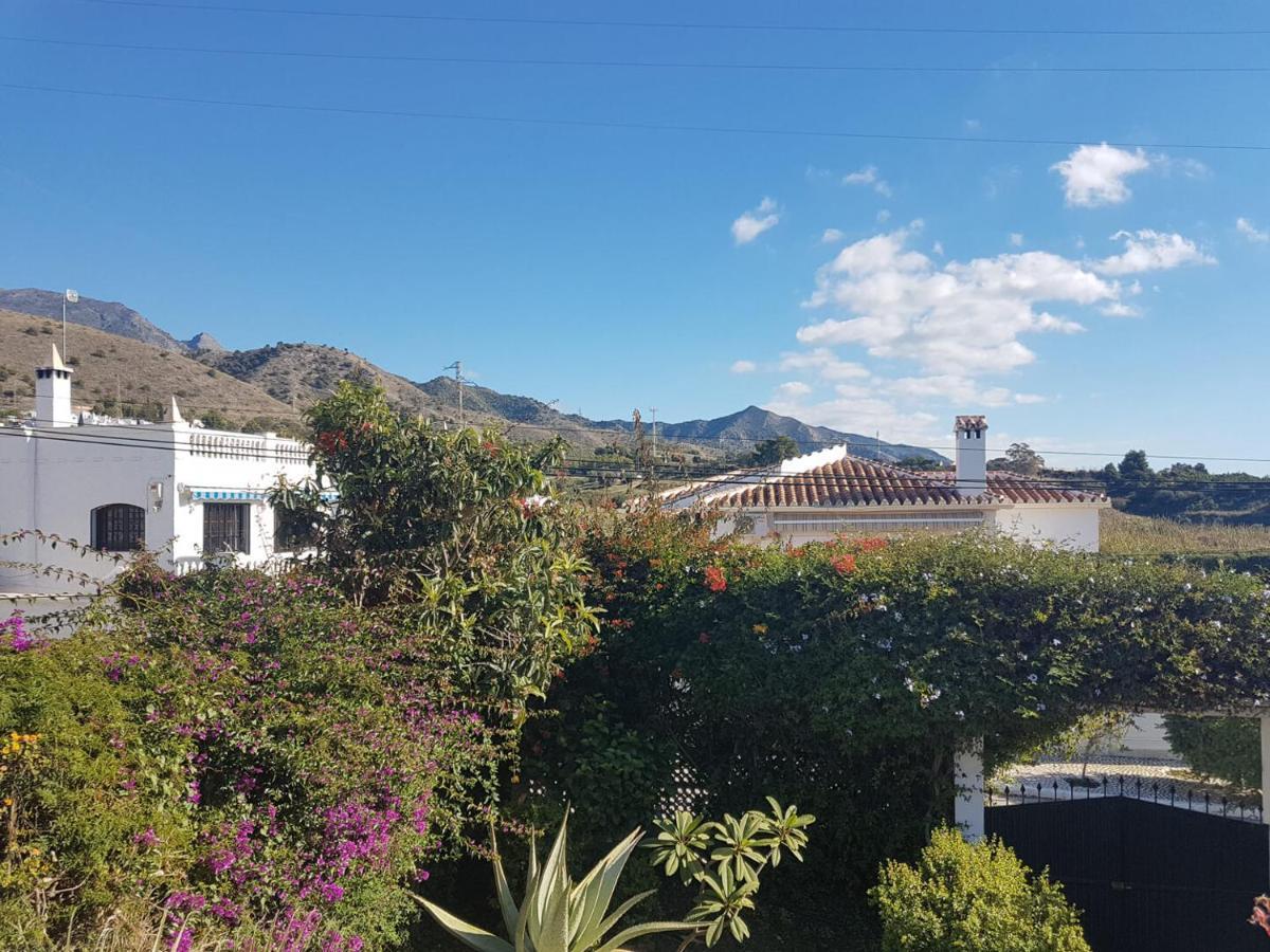 Bonita Villa En Nerja Casa Palomas Εξωτερικό φωτογραφία