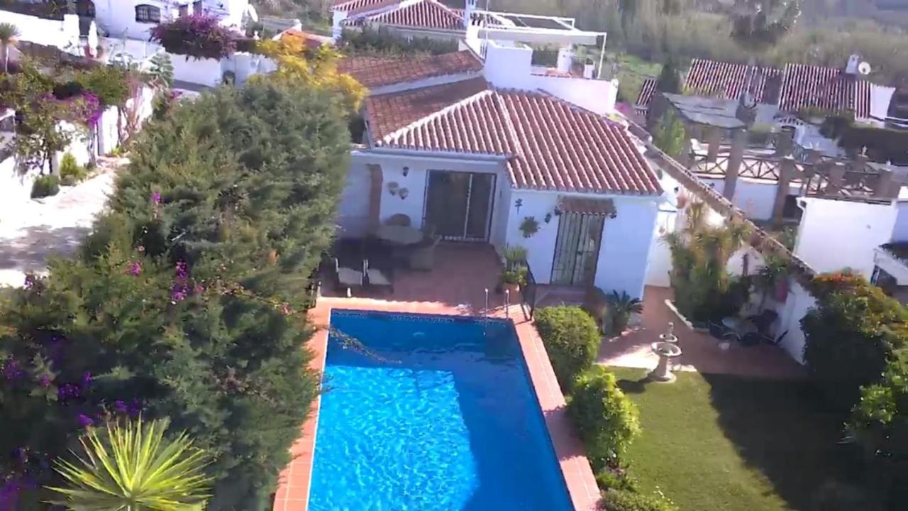 Bonita Villa En Nerja Casa Palomas Εξωτερικό φωτογραφία
